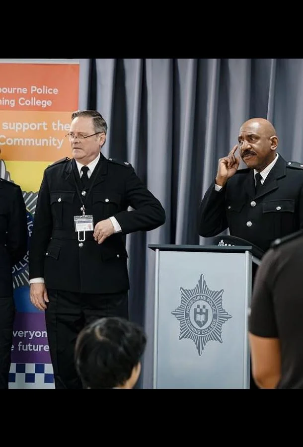 Поросята Смотреть сериал 2024 онлайн